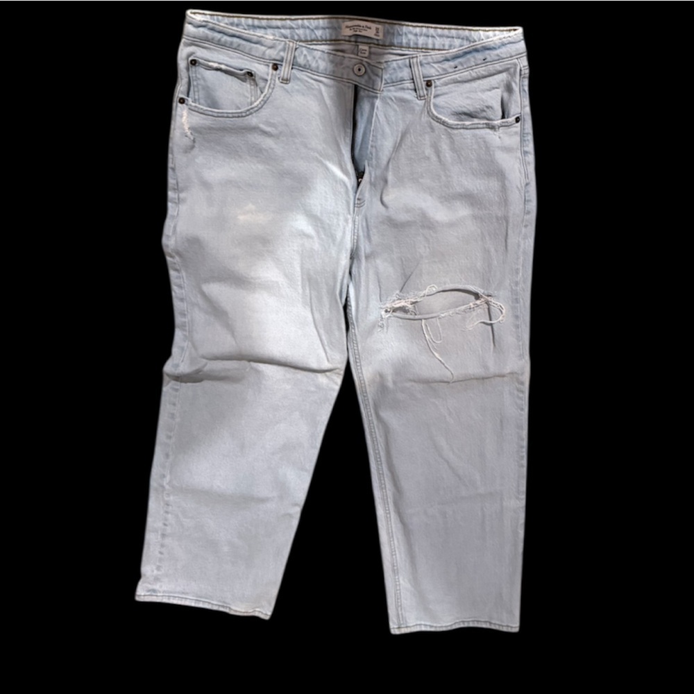 Abercrombie | High Rise 90’s Relaxed Jean | Plus​​